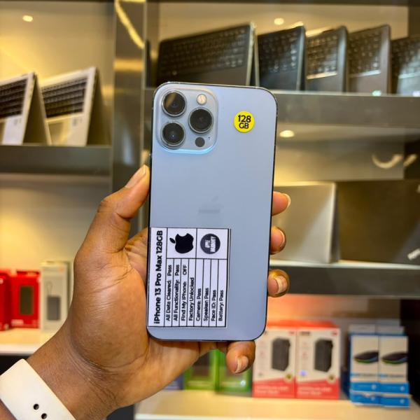 UK STANDARD IPHONE 13PROMAX 128GB